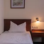 Hotel-restaurant 1735 Hotel 3*
