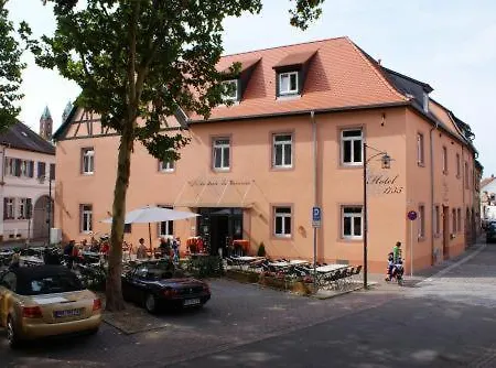 Hotel-restaurant 1735 3*