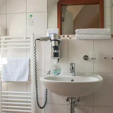 Hotel-restaurant 1735 3*