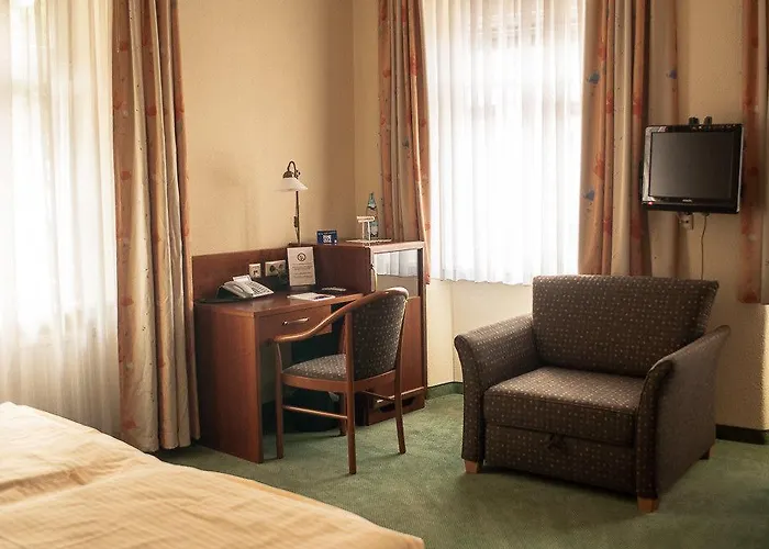 Hotel-restaurant 1735 3* שפייר