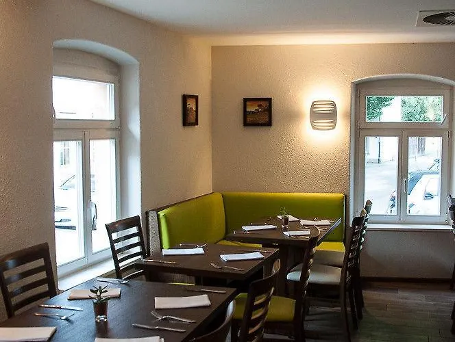 Hotel-restaurant 1735 3*