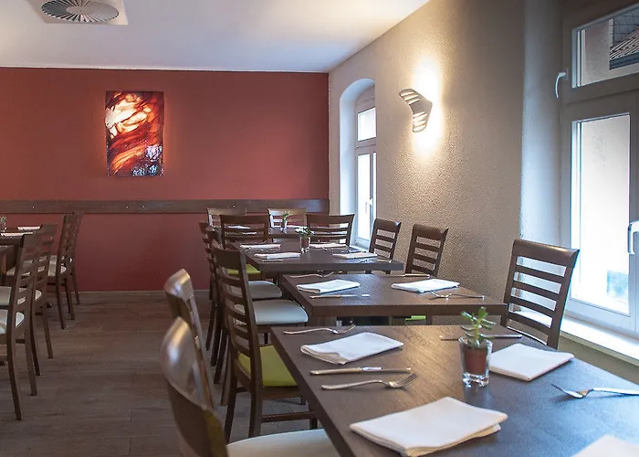 Hotel-restaurant 1735 3* שפייר